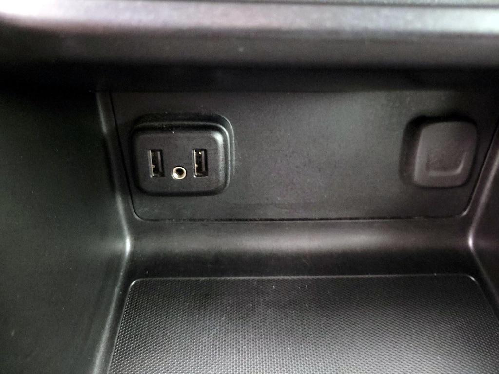 used 2021 GMC Canyon car, priced at $29,998