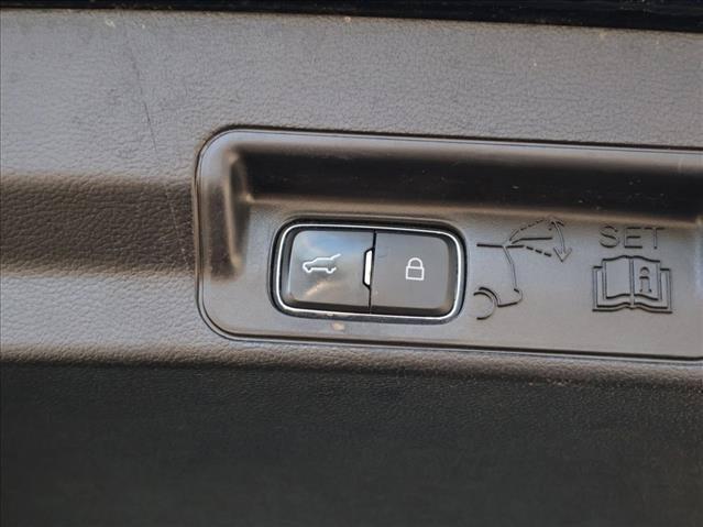 used 2022 Ford Explorer car, priced at $17,961
