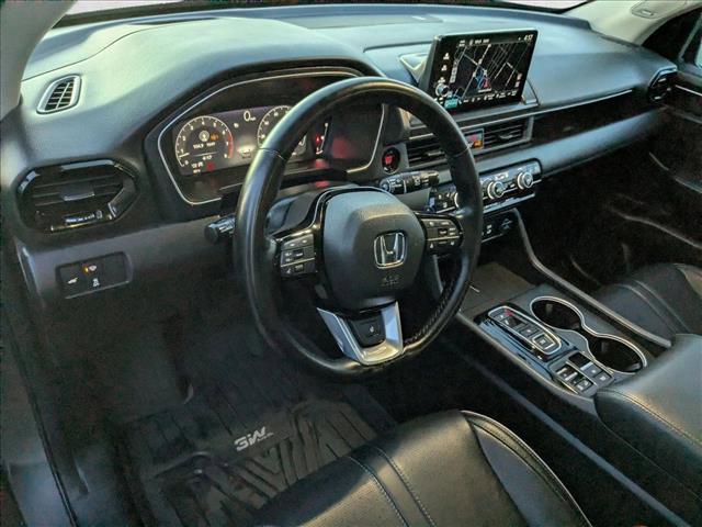 used 2025 Honda Pilot car, priced at $46,998