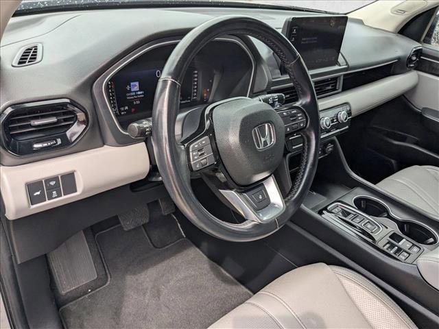 used 2023 Honda Pilot car, priced at $42,217