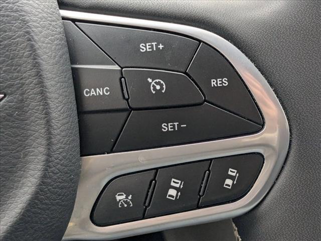 used 2024 Chrysler Pacifica Hybrid car, priced at $29,884