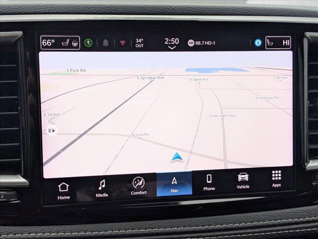 used 2024 Chrysler Pacifica Hybrid car, priced at $29,884