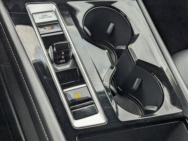 used 2025 Volkswagen Atlas car, priced at $31,314