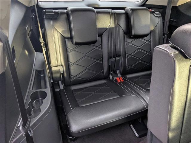 used 2025 Volkswagen Atlas car, priced at $31,314