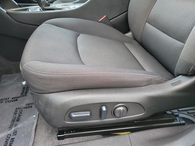 used 2025 Chevrolet Malibu car, priced at $18,999