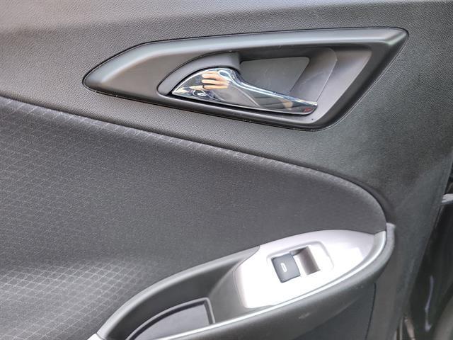 used 2025 Chevrolet Malibu car, priced at $18,999