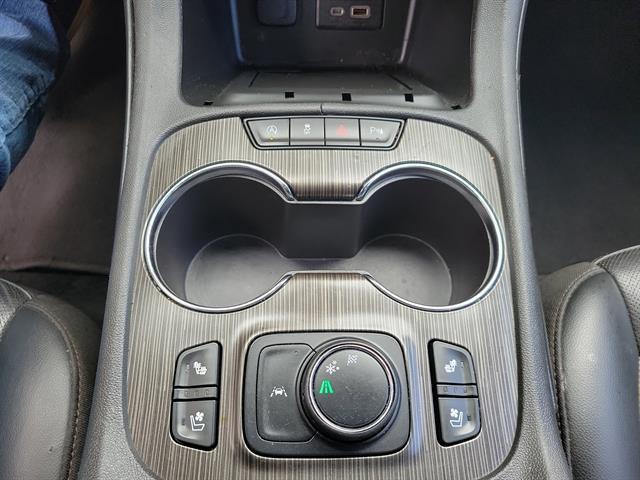 used 2022 GMC Acadia car, priced at $19,500