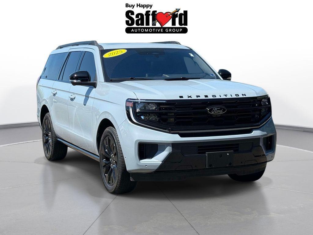used 2025 Ford Expedition Max car, priced at $74,604