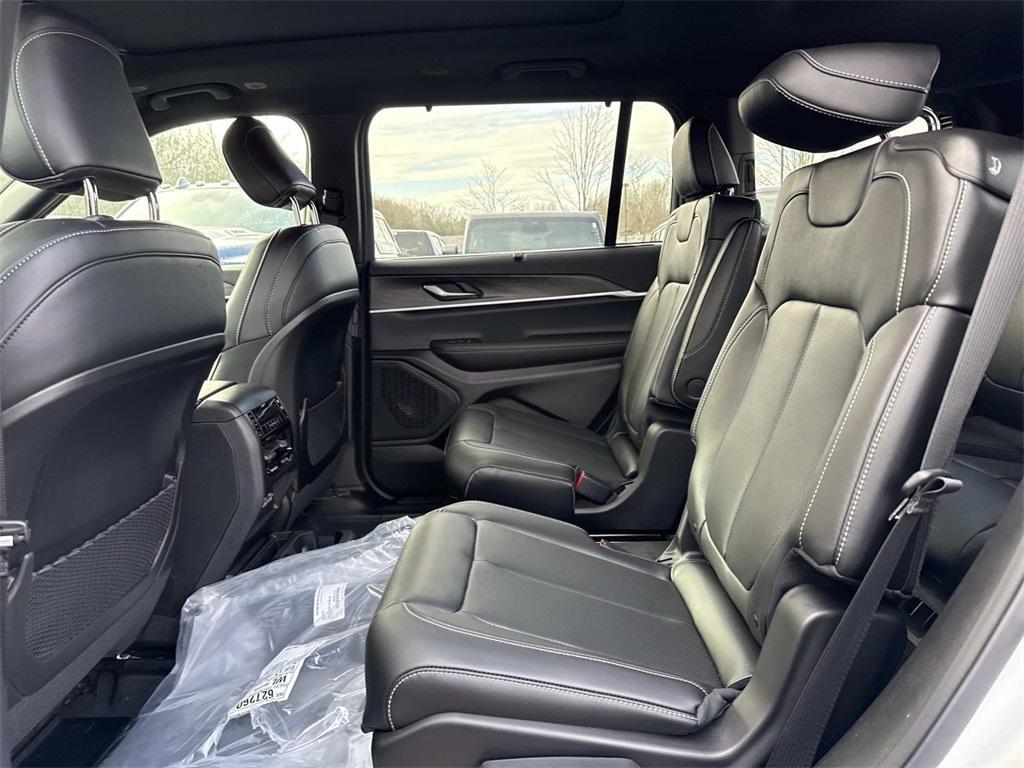 new 2025 Jeep Grand Cherokee L car, priced at $49,764