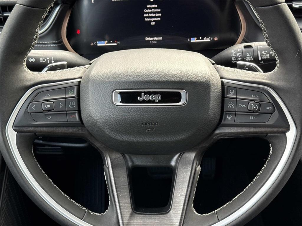 new 2025 Jeep Grand Cherokee L car, priced at $49,764