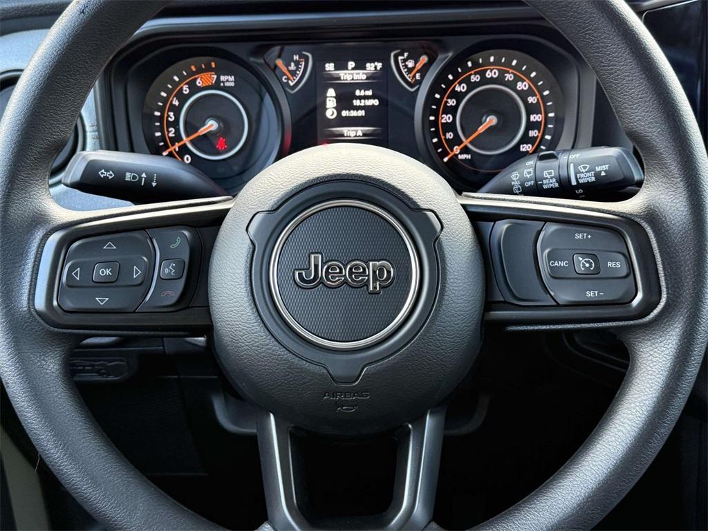 new 2026 Jeep Wrangler car, priced at $39,370