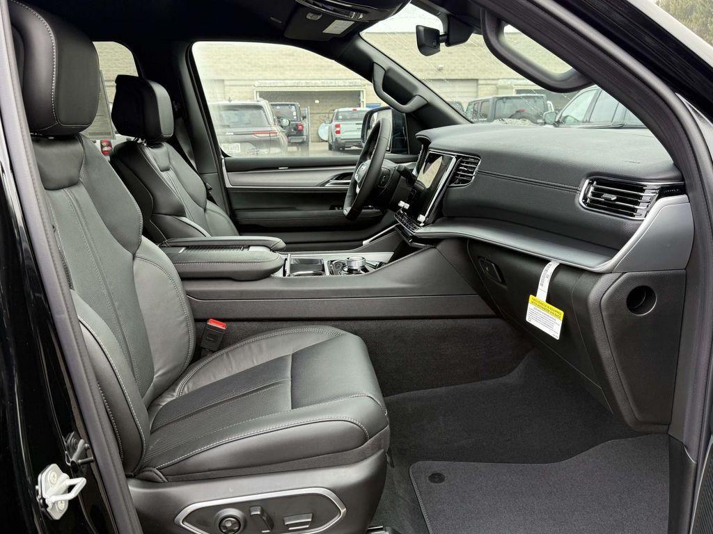 new 2026 Jeep Grand Wagoneer car, priced at $62,749