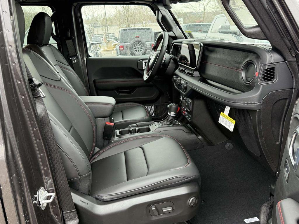 new 2026 Jeep Wrangler car, priced at $80,704