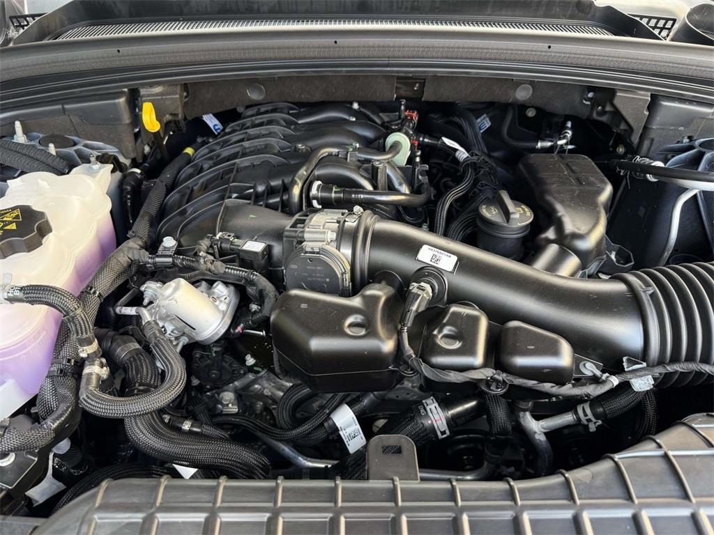 new 2025 Jeep Grand Cherokee L car, priced at $42,677