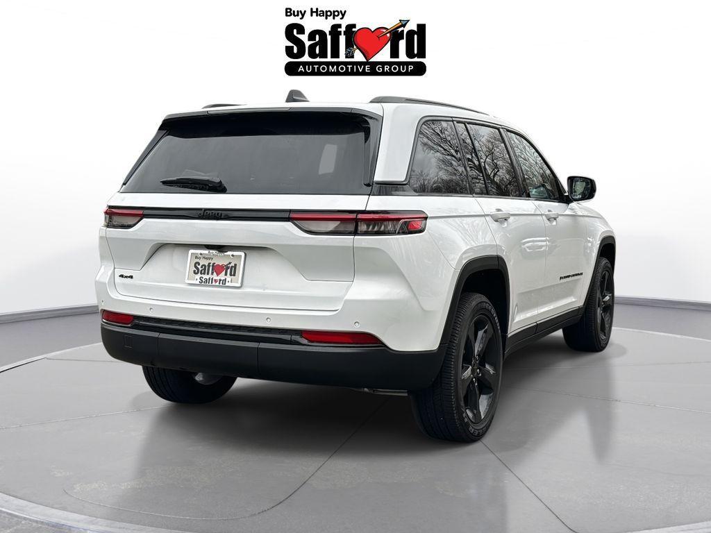 used 2025 Jeep Grand Cherokee car, priced at $37,982