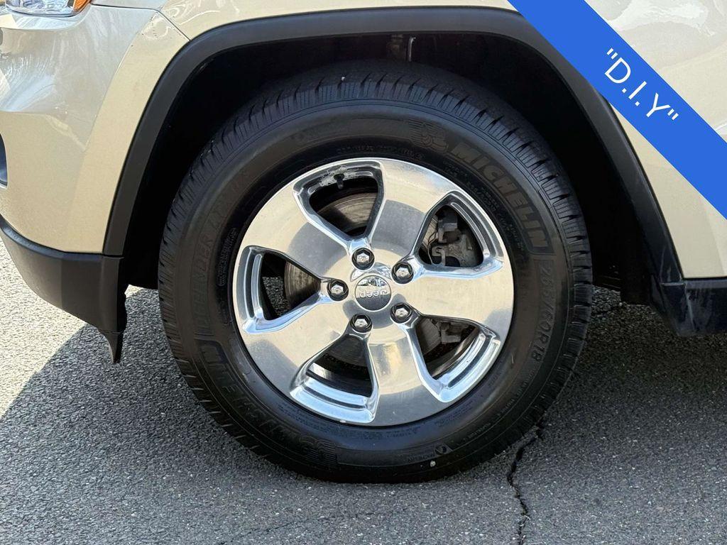 used 2011 Jeep Grand Cherokee car, priced at $5,785