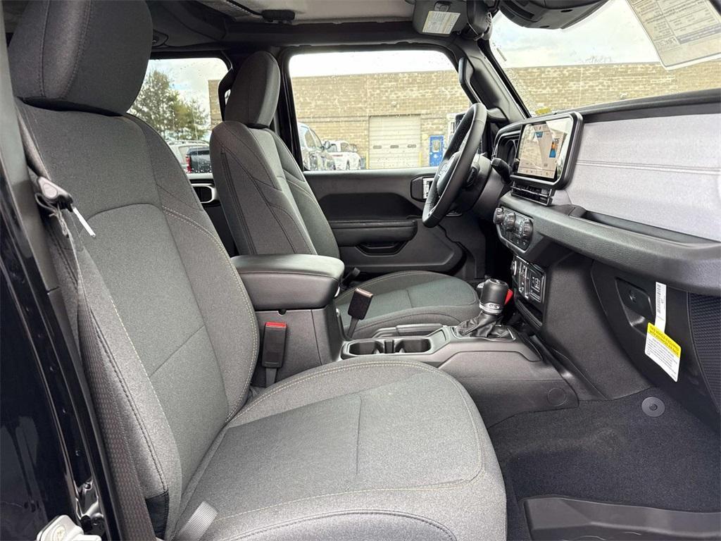 new 2026 Jeep Wrangler car, priced at $43,924