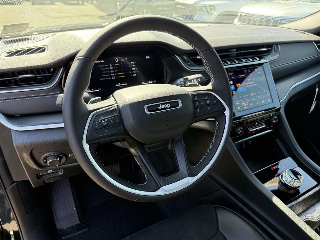 new 2025 Jeep Grand Cherokee L car, priced at $40,665