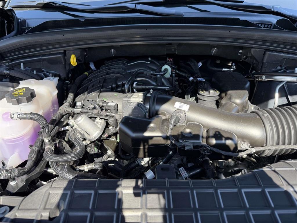 new 2025 Jeep Grand Cherokee L car, priced at $40,665