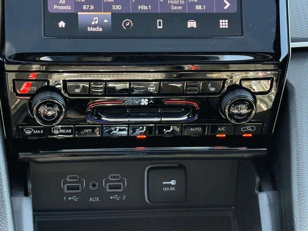 new 2025 Jeep Grand Cherokee L car, priced at $40,665