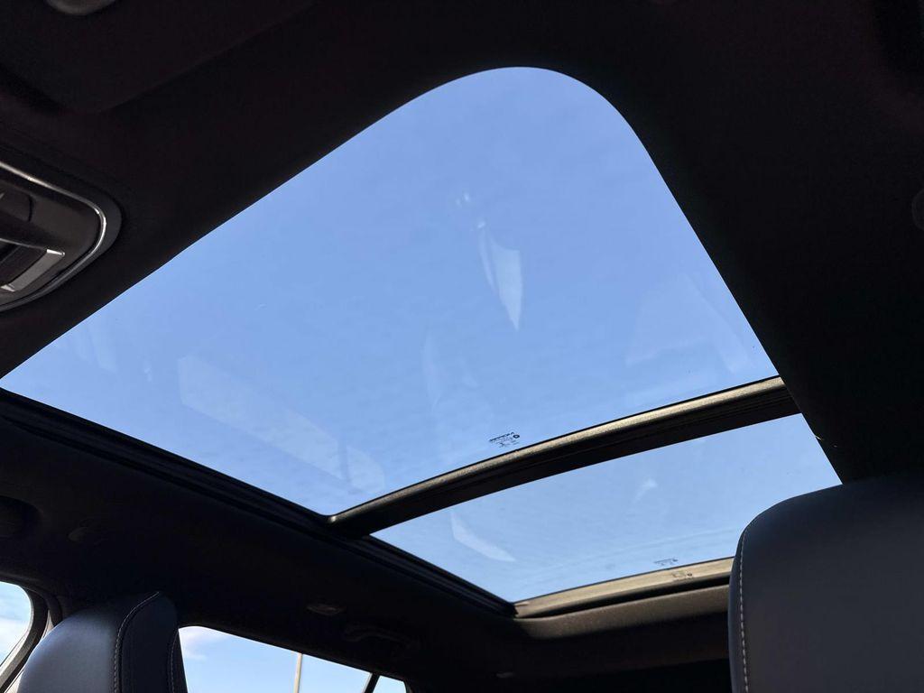 new 2026 Jeep Grand Cherokee car, priced at $44,181