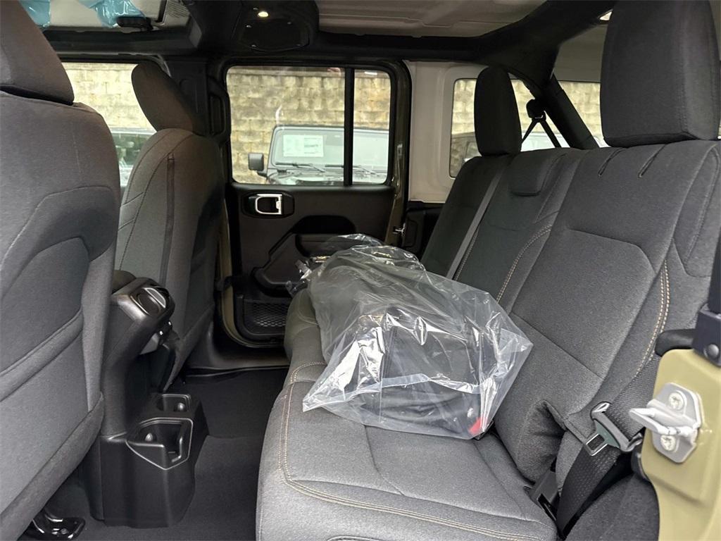 new 2026 Jeep Wrangler car, priced at $44,370
