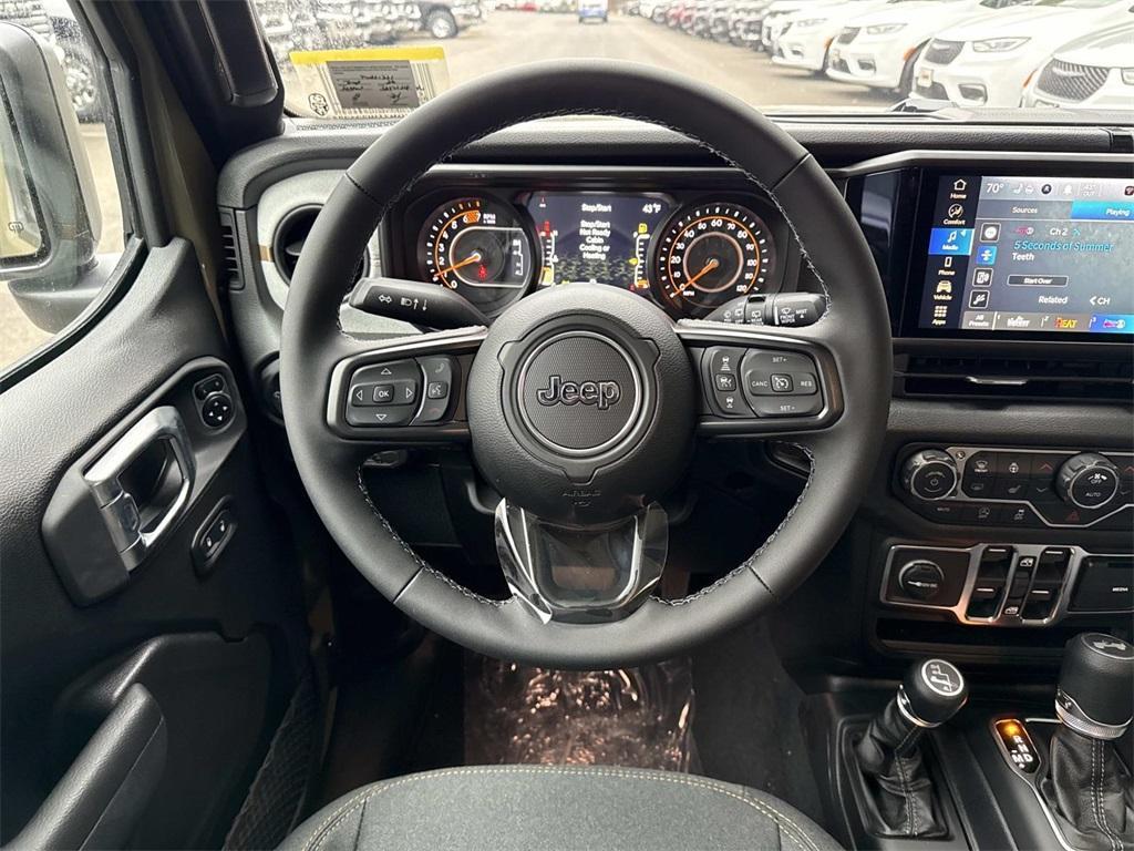 new 2026 Jeep Wrangler car, priced at $44,370