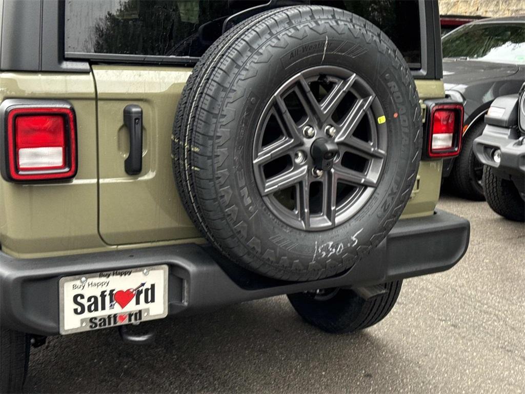 new 2026 Jeep Wrangler car, priced at $44,370