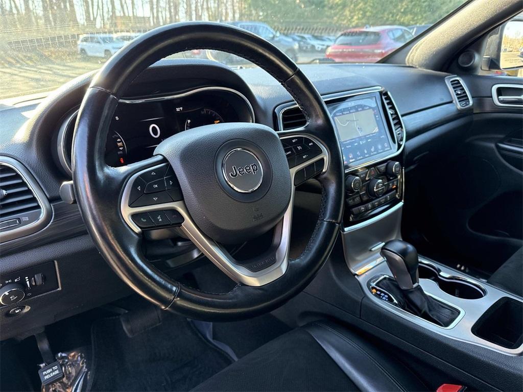 used 2020 Jeep Grand Cherokee car, priced at $20,000