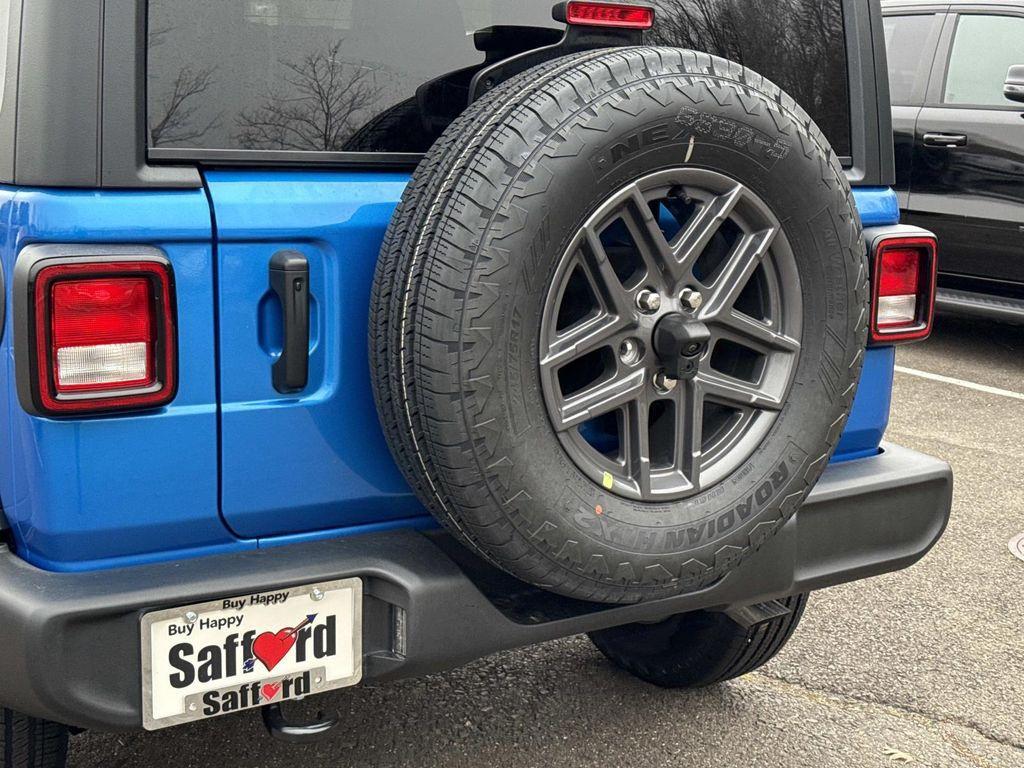 new 2026 Jeep Wrangler car, priced at $43,743