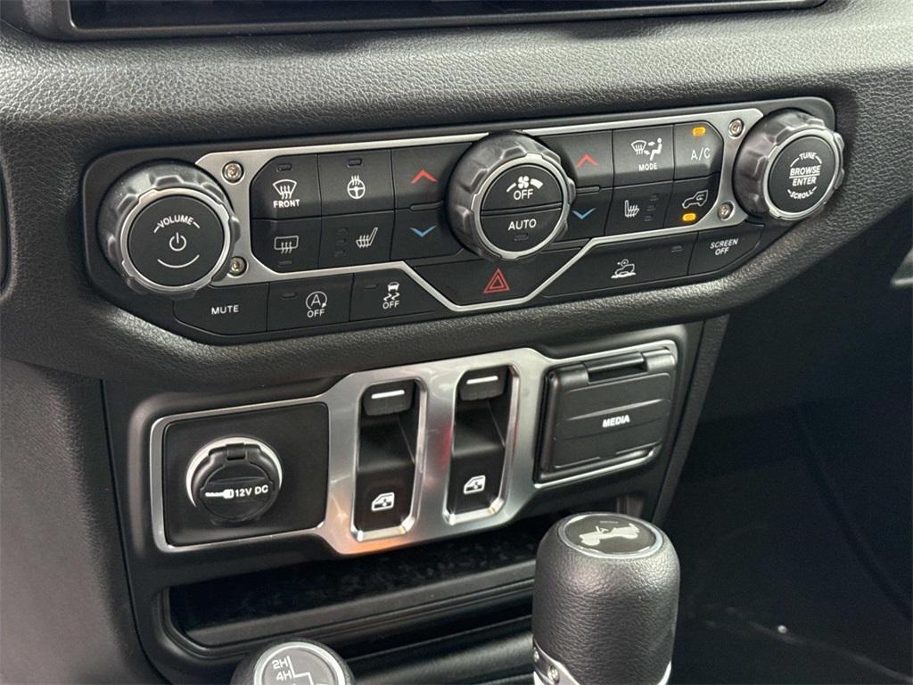 new 2026 Jeep Wrangler car, priced at $41,743