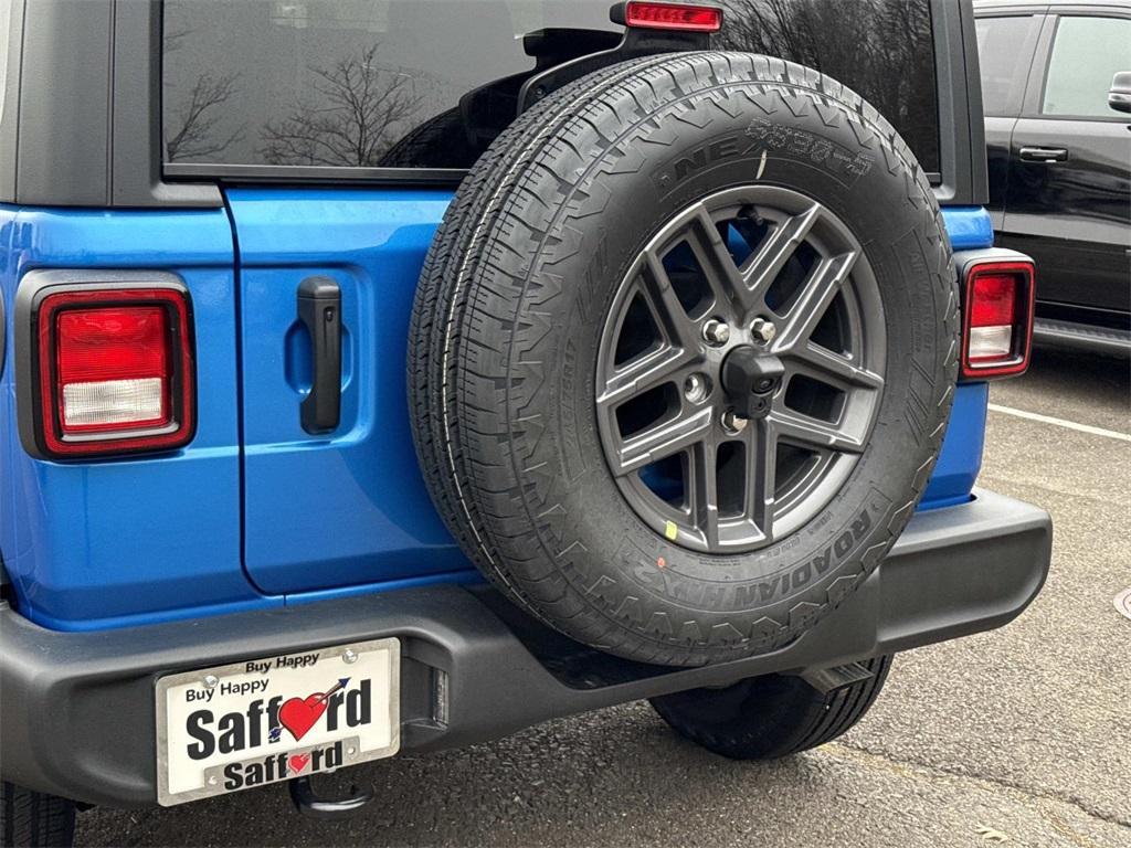 new 2026 Jeep Wrangler car, priced at $41,743