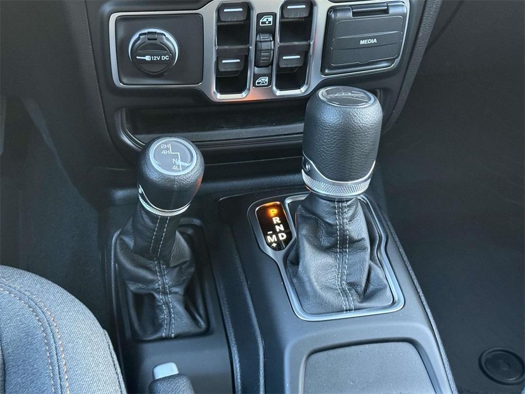 new 2026 Jeep Gladiator car, priced at $45,810