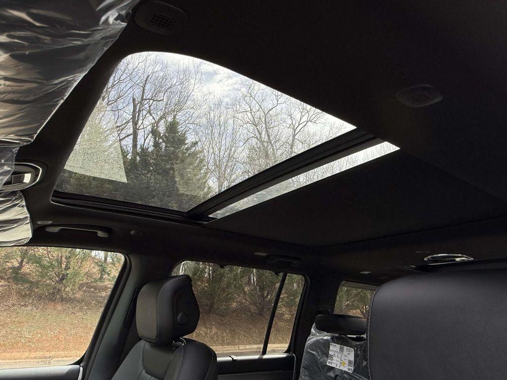 new 2026 Jeep Grand Wagoneer car, priced at $78,902