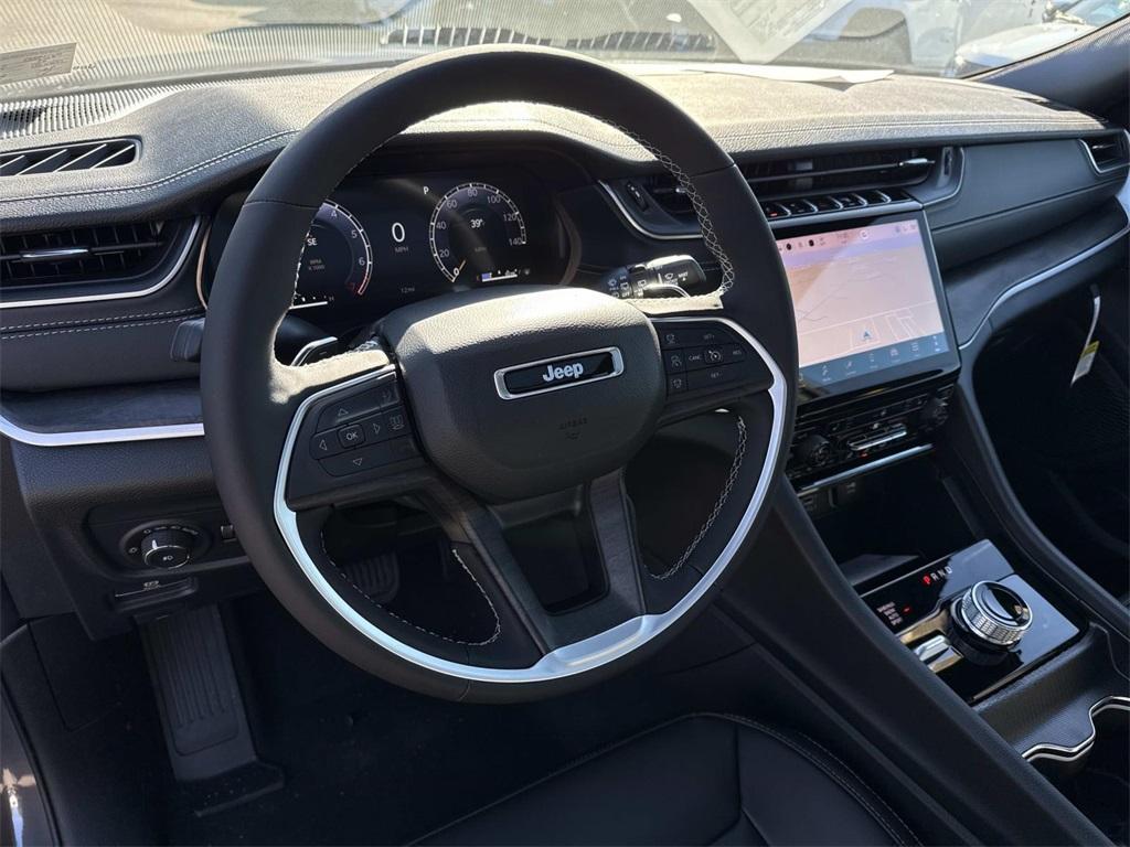 new 2025 Jeep Grand Cherokee L car, priced at $47,667