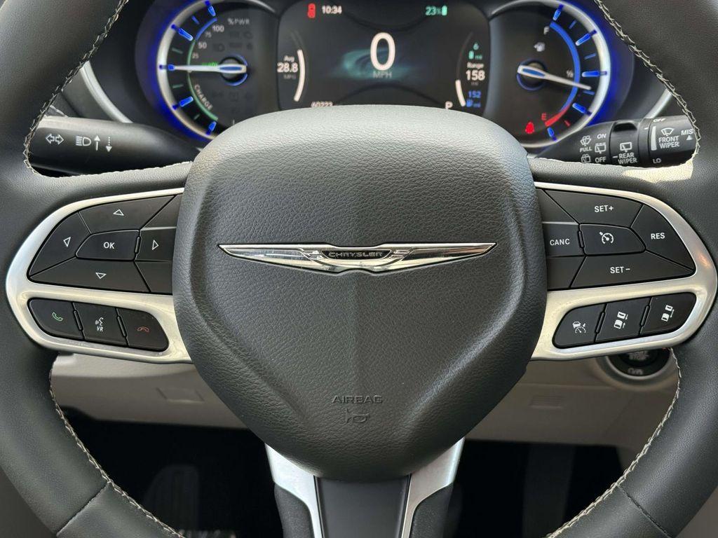 used 2022 Chrysler Pacifica Hybrid car, priced at $23,547
