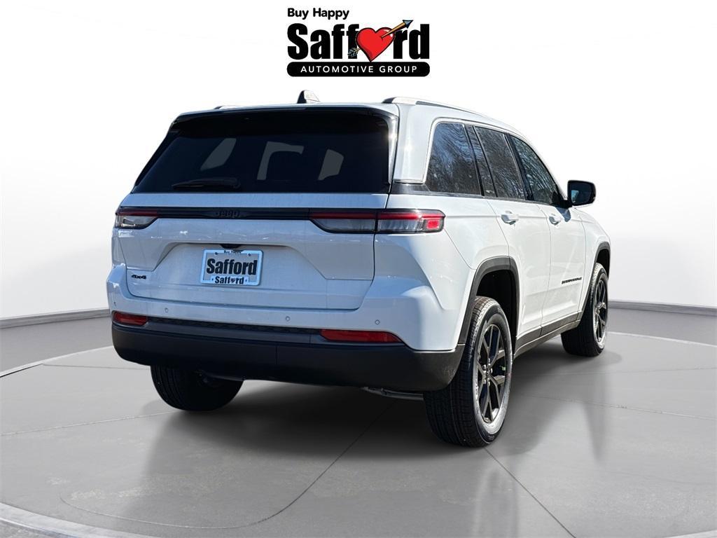 new 2026 Jeep Grand Cherokee car, priced at $42,862