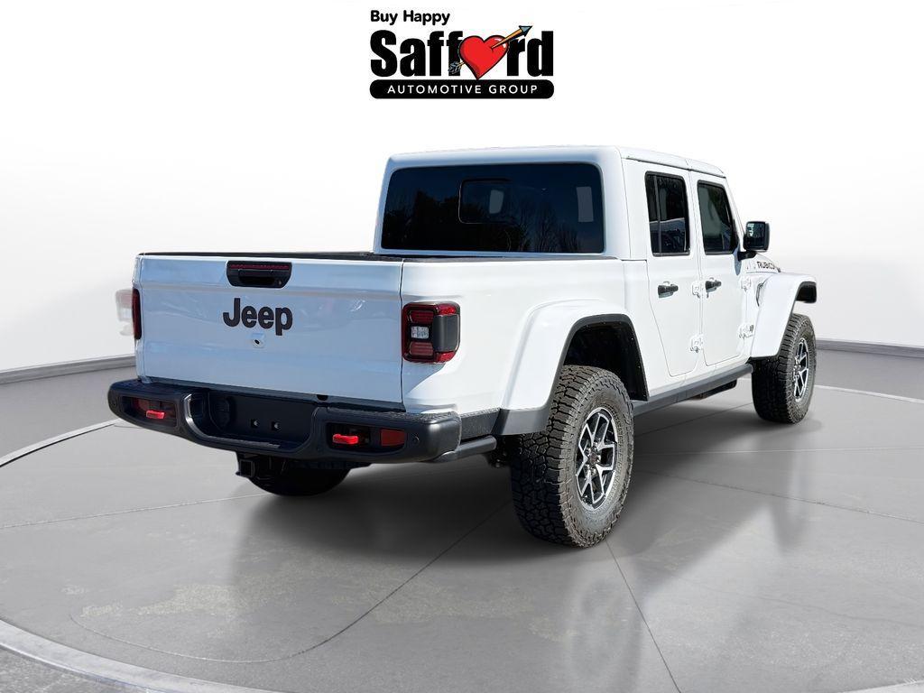 new 2026 Jeep Gladiator car, priced at $58,680