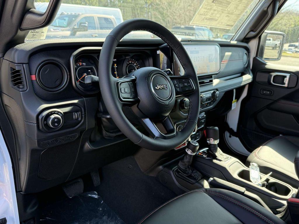 new 2026 Jeep Gladiator car, priced at $58,680