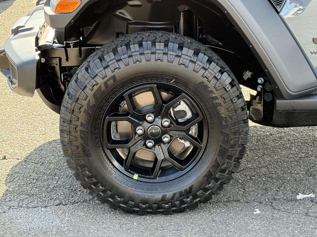 new 2026 Jeep Wrangler car, priced at $46,592