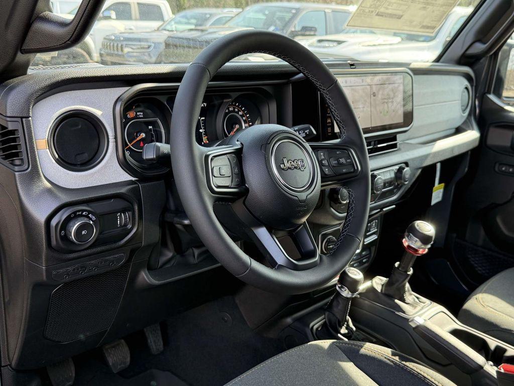 new 2026 Jeep Wrangler car, priced at $46,592