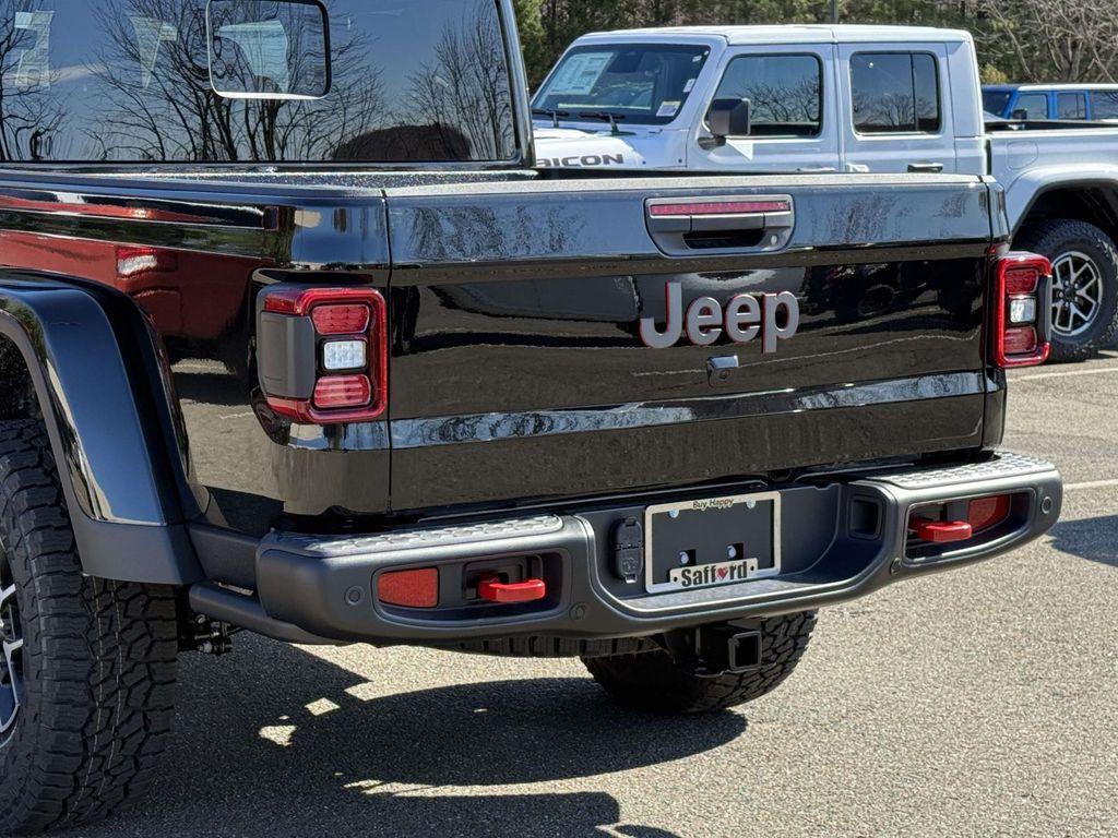 new 2026 Jeep Gladiator car, priced at $59,216