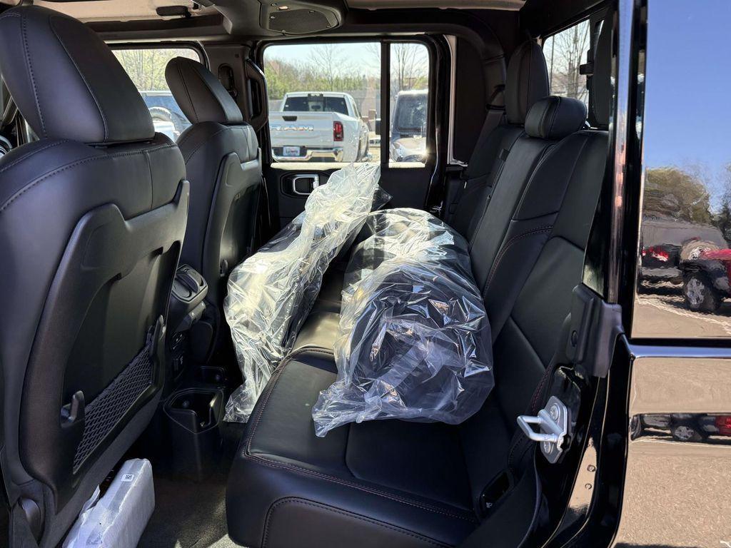 new 2026 Jeep Gladiator car, priced at $59,216