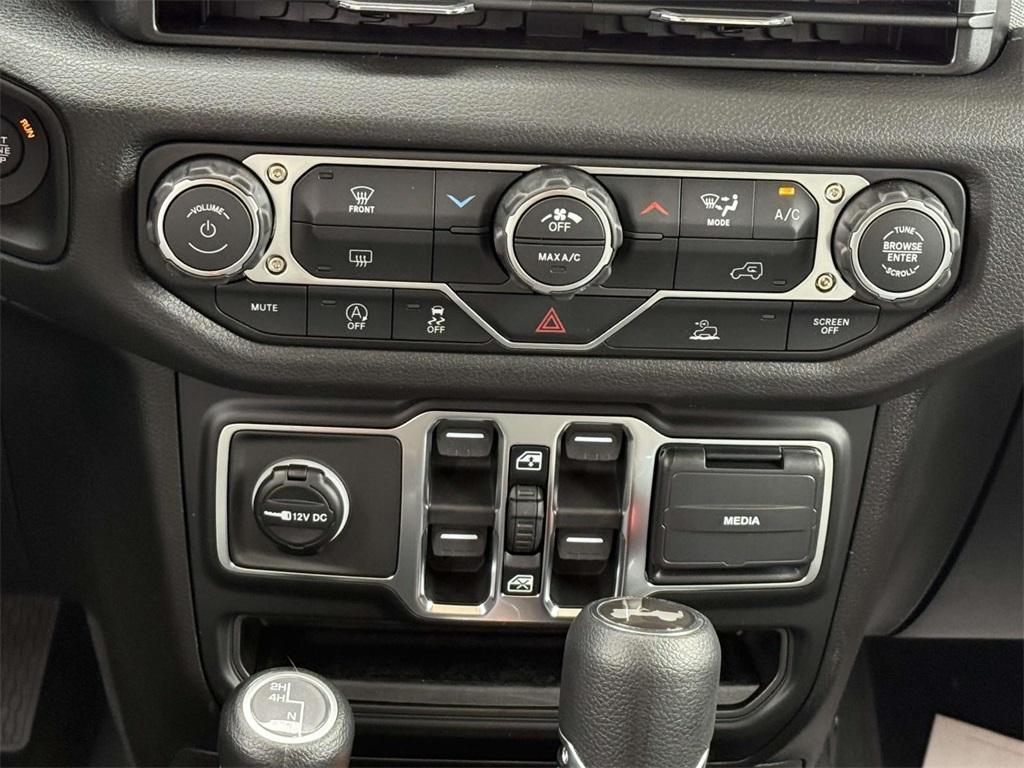 new 2026 Jeep Wrangler car, priced at $39,523