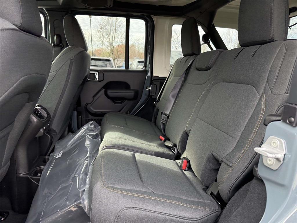 new 2026 Jeep Wrangler car, priced at $39,523