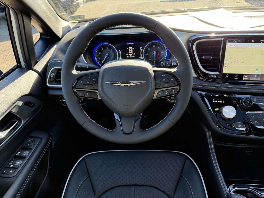 new 2026 Chrysler Pacifica car, priced at $48,157