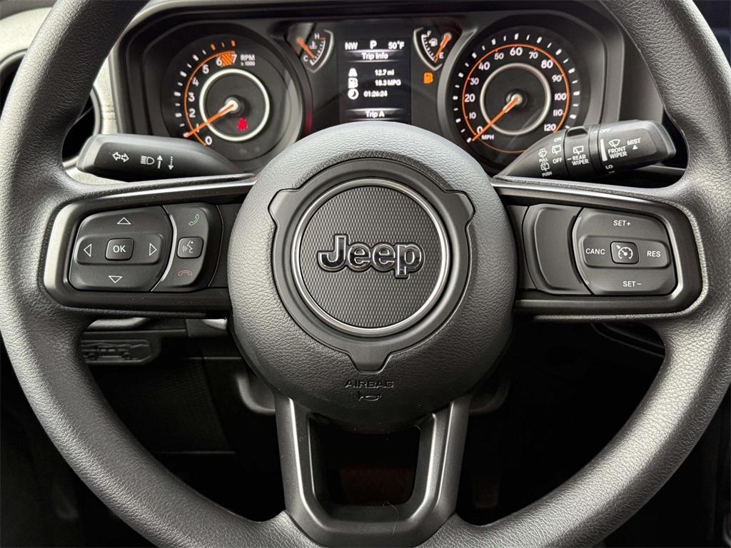 new 2026 Jeep Wrangler car, priced at $39,370