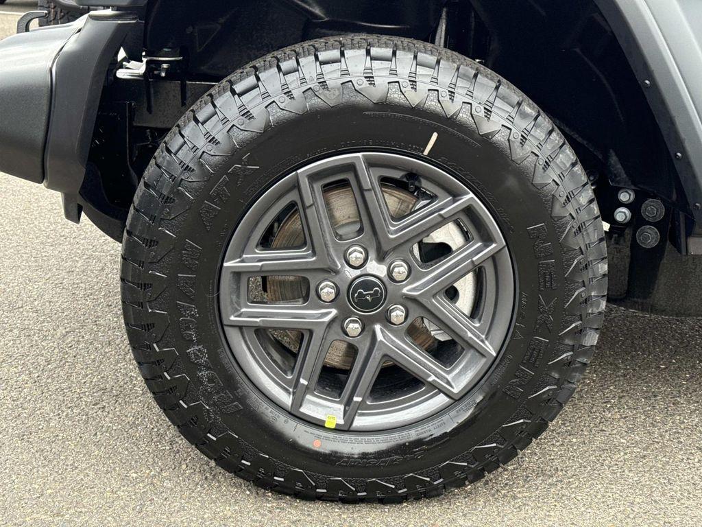 new 2026 Jeep Wrangler car, priced at $44,924