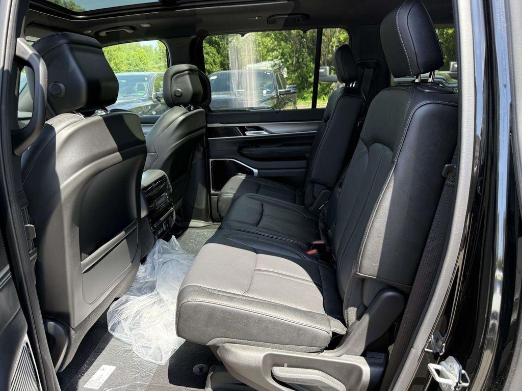 new 2026 Jeep Grand Wagoneer L car, priced at $80,724
