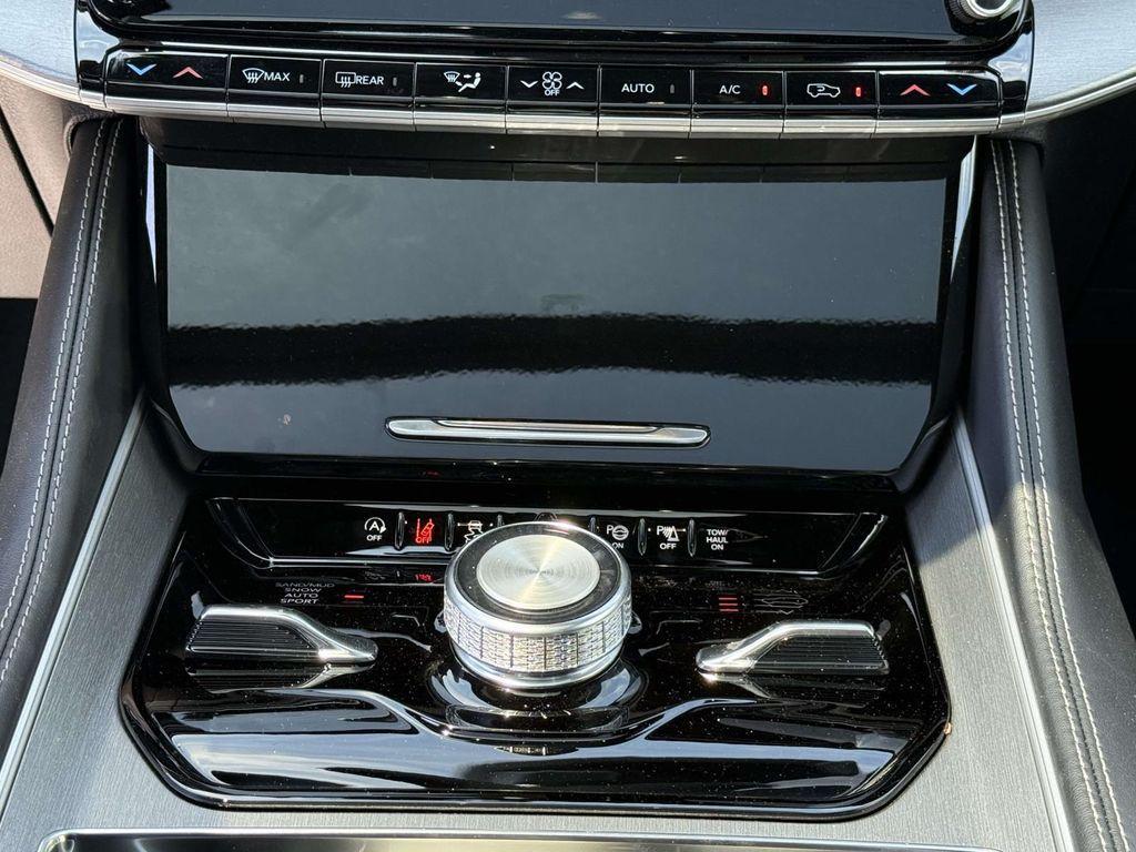 new 2026 Jeep Grand Wagoneer L car, priced at $81,722